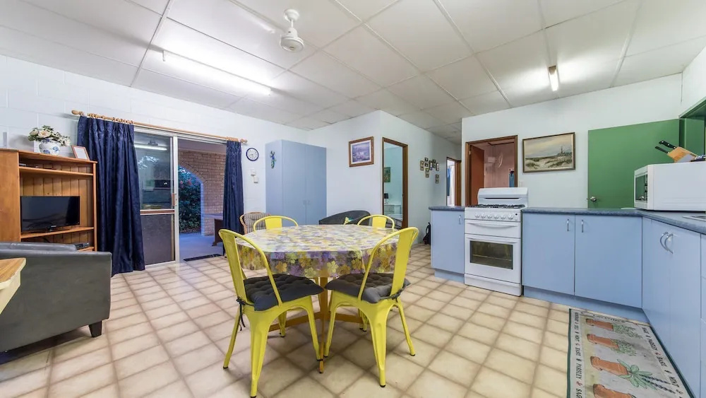Birdsong House- Dingo Beach