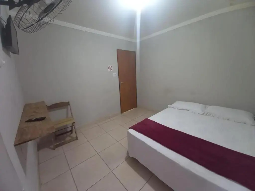 Assis Hotel