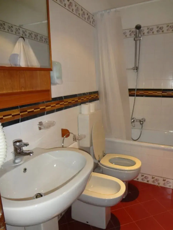 HG Hotel Italia
