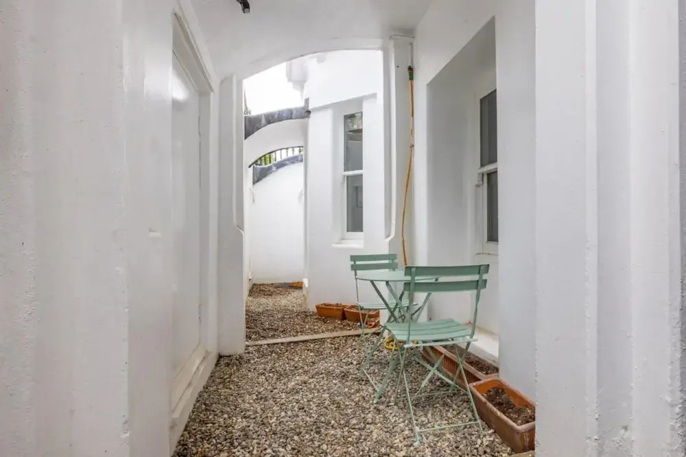 The Kensington Wonder - Stunning 2bdr Flat With Patios