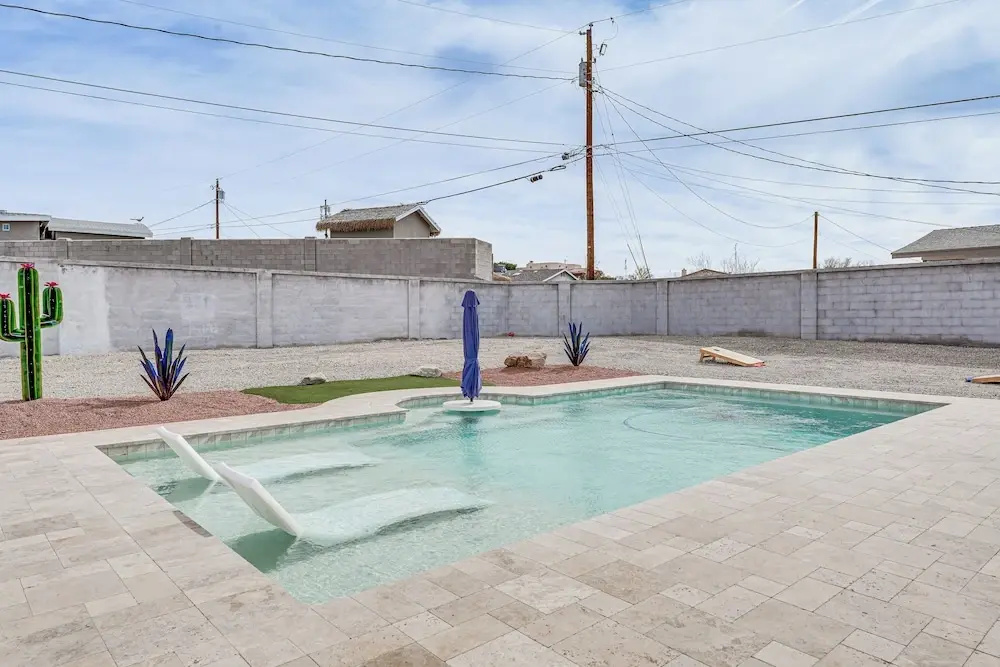5 Mi to Lake Havasu: Home w/ Yard & Pool