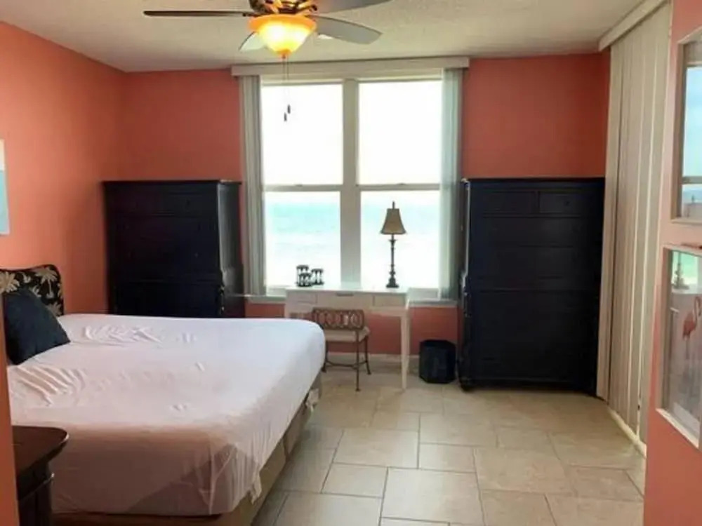 Santa Rosa Towers 903 by Surfside VR