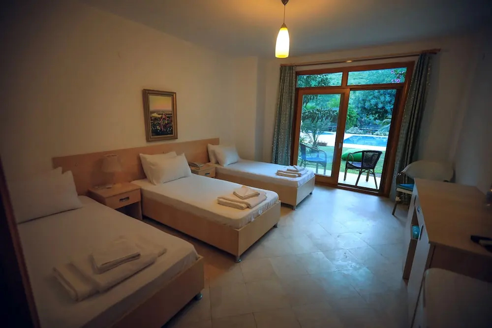 Yonca Hotel