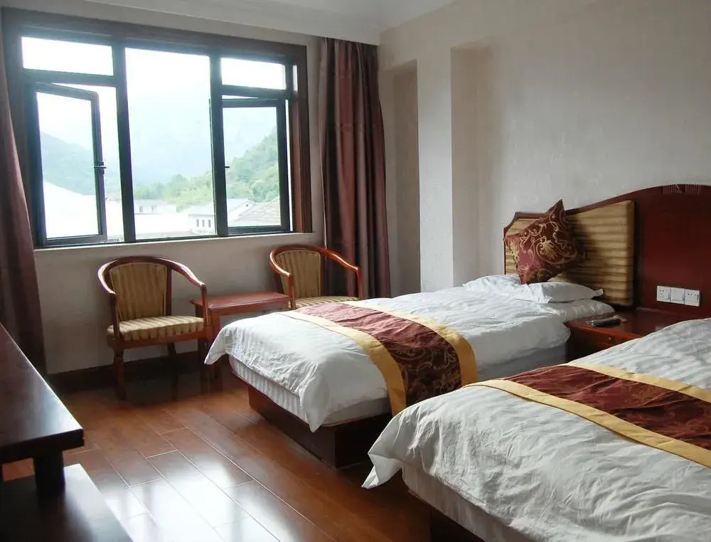 Yandang Huating Villa