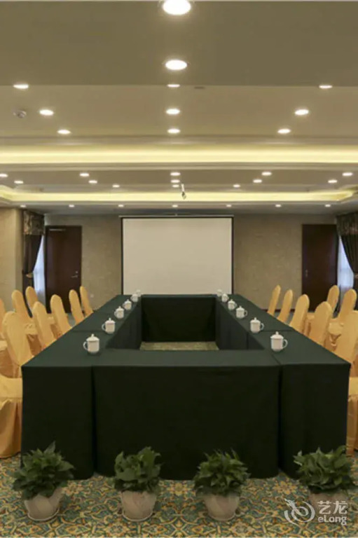 Menoni Boutique Hotel