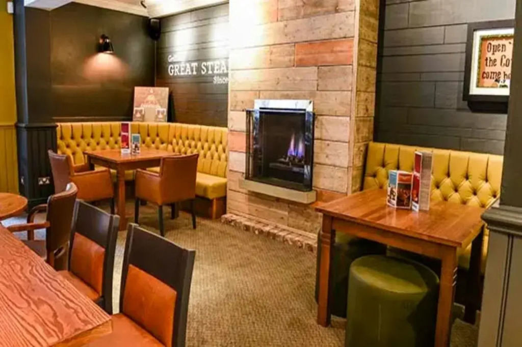 Premier Inn Macclesfield North