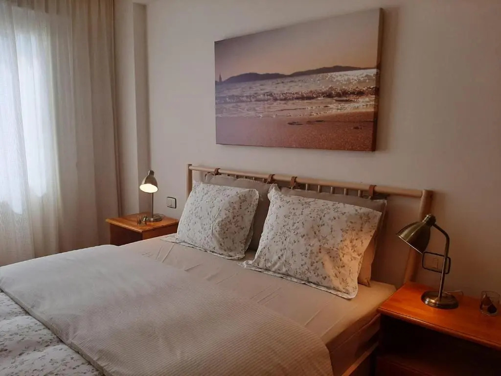 Coast apartment,5 people,wifi,150 metres sea