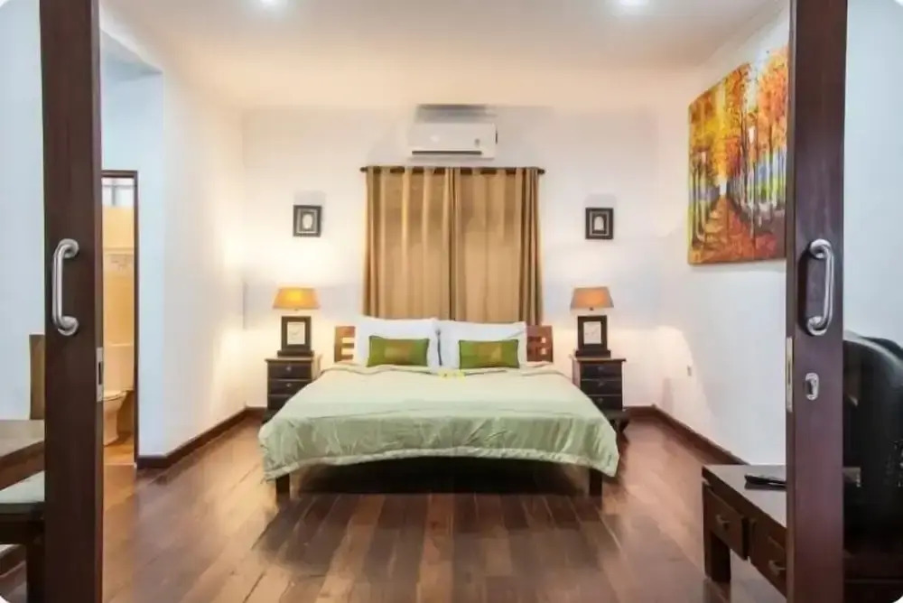 SMV - garden - 7-BR · 7BR Garden Villa Walk to Beach and Shops Legian