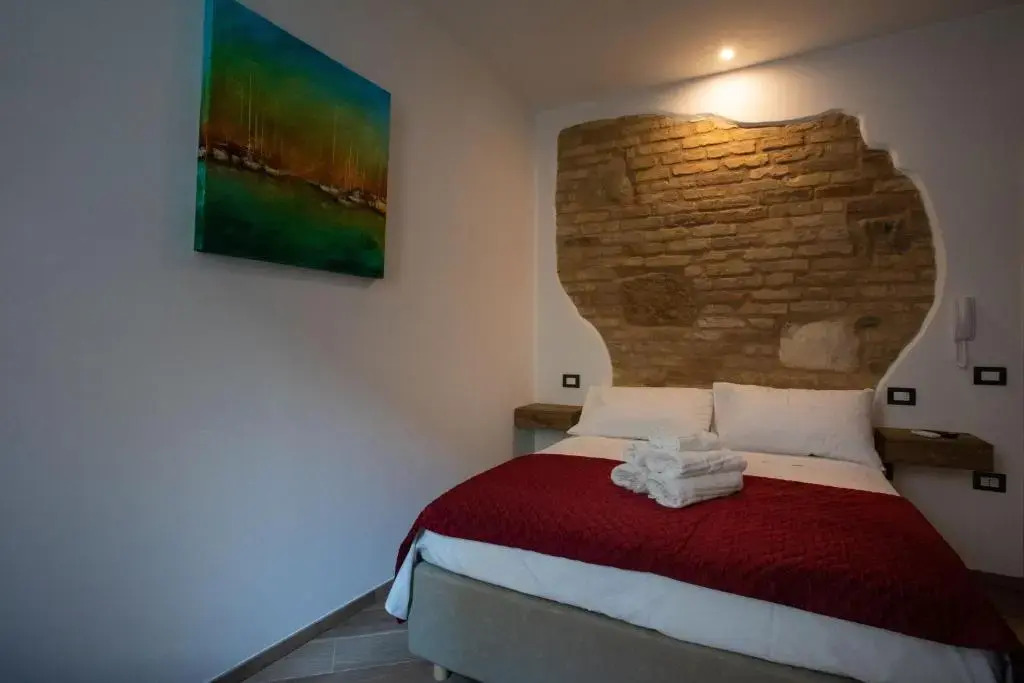 AL 54 Accommodation