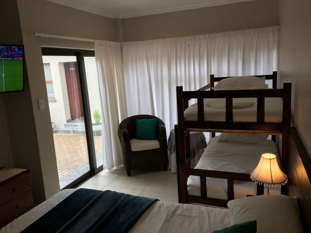 MeTime Guesthouse & Self catering