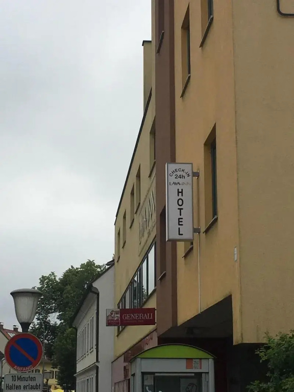 Hotel Lava Inn