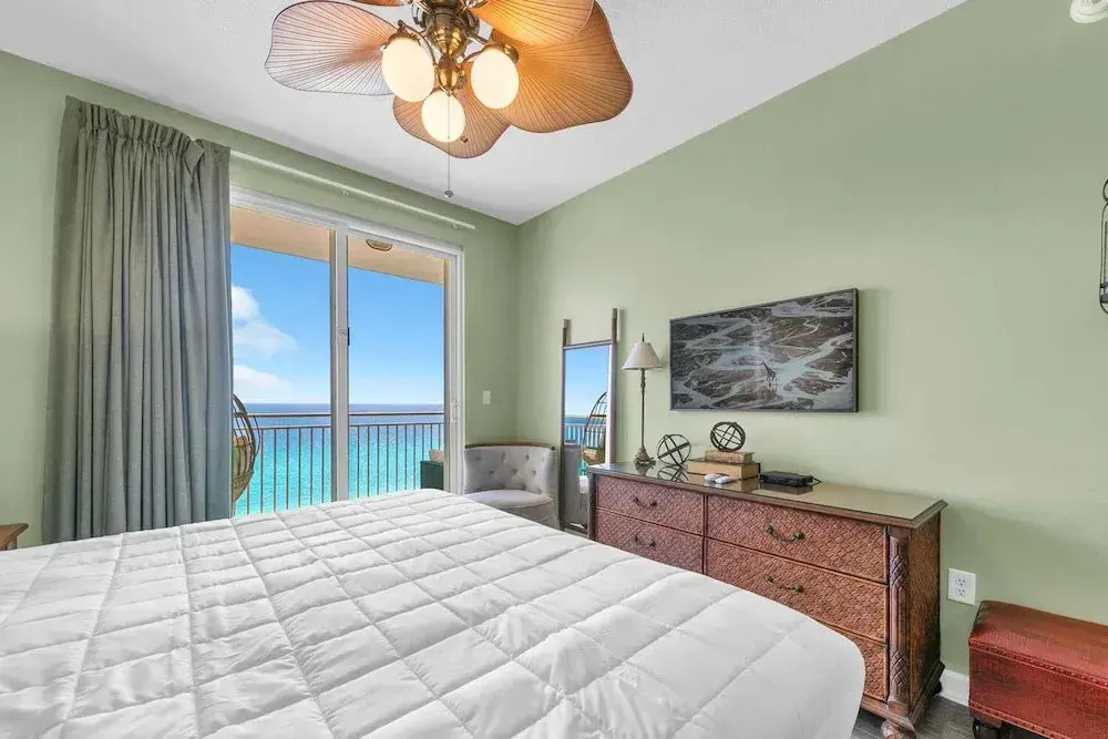 Sterling Reef 905