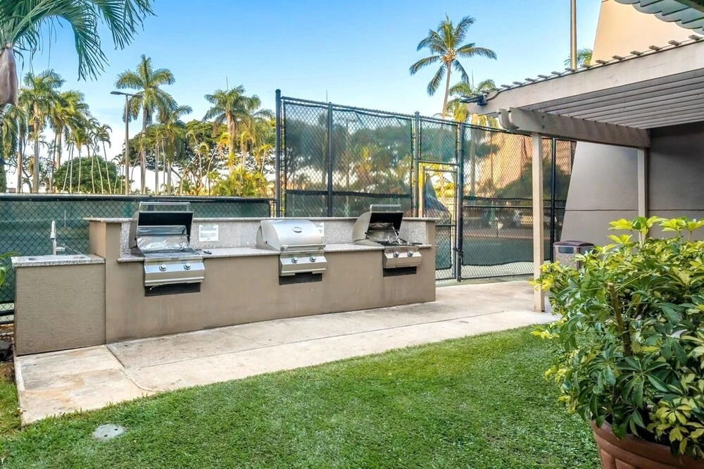 K B M Resorts- Ks-260 Ocean-front Views, 2bd, Large Floorplan, Steps to Pools and Beach!