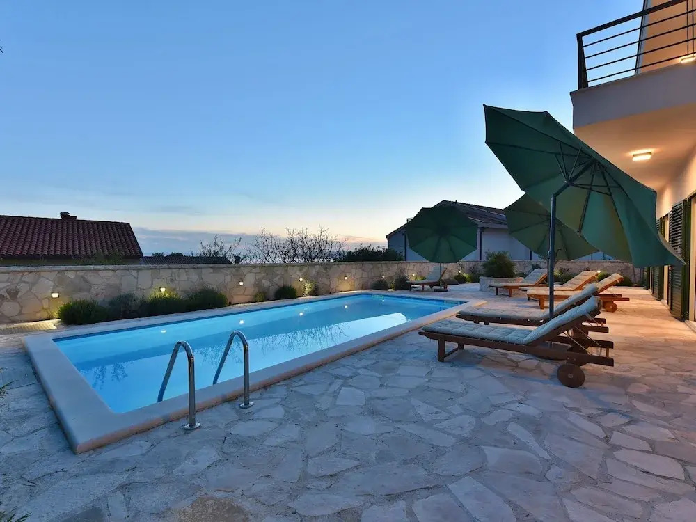 Luxurious Villa in Makarska With Pool