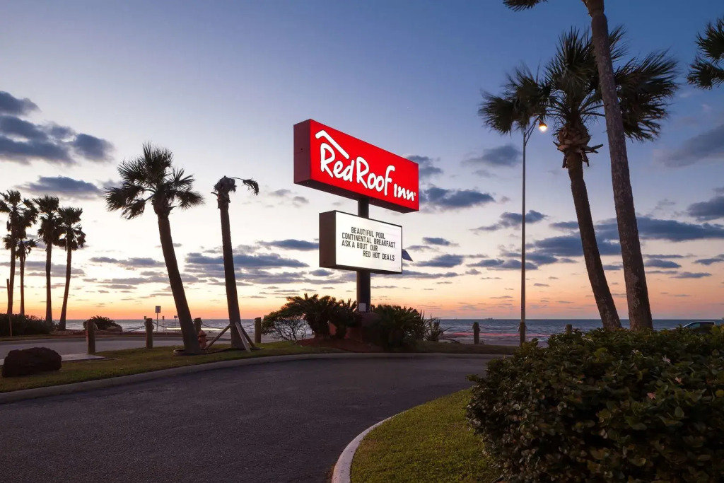 Beachfront Palms Resort Galveston, an Ascend Collection Hotel