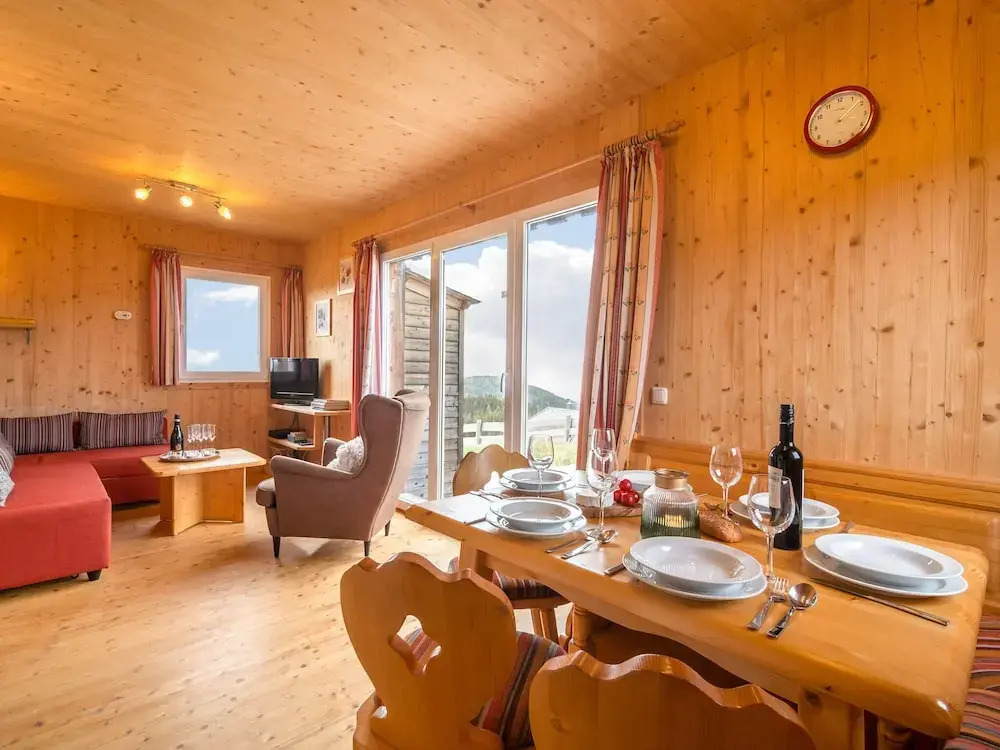 Mountain Chalet in Klippitztörl Near Forest With Garden & Parking