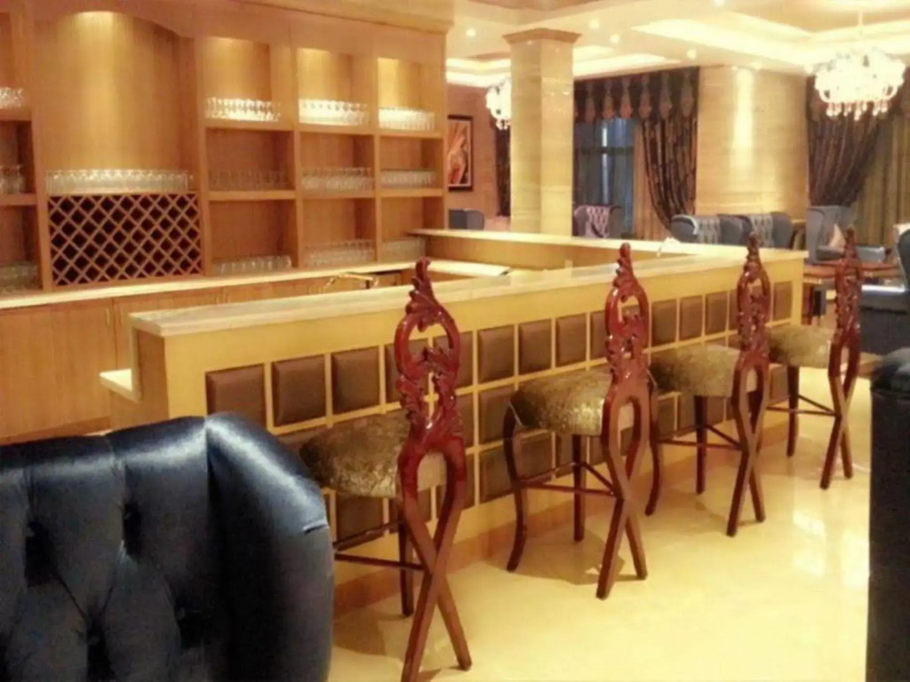 Star World Hotel