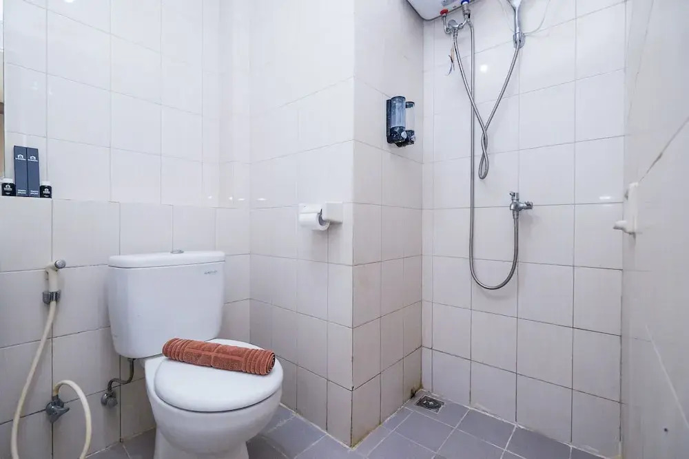 1BR for 3 Pax at Signature Park Grande Apartment By Travelio