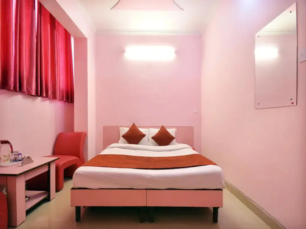 OYO 8424 Hotel Sunflower