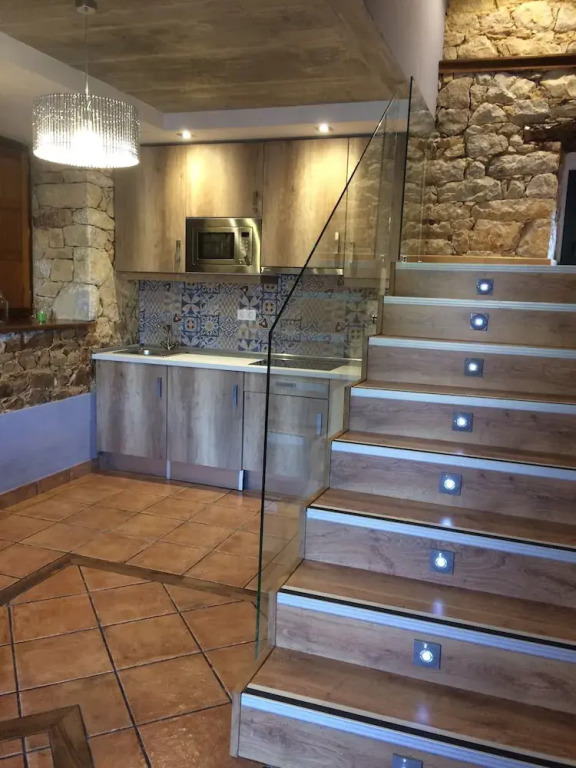 APARTAMENTOS LA LLONGAR