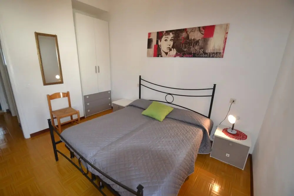 Comfy Flat With Garden and Pool