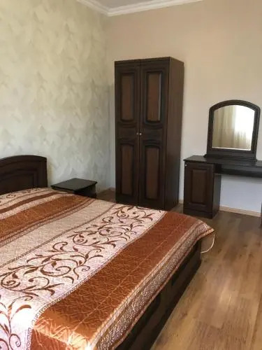 Guest house on Fruktovaya 18/21