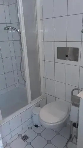 Cordes, Apartment 1