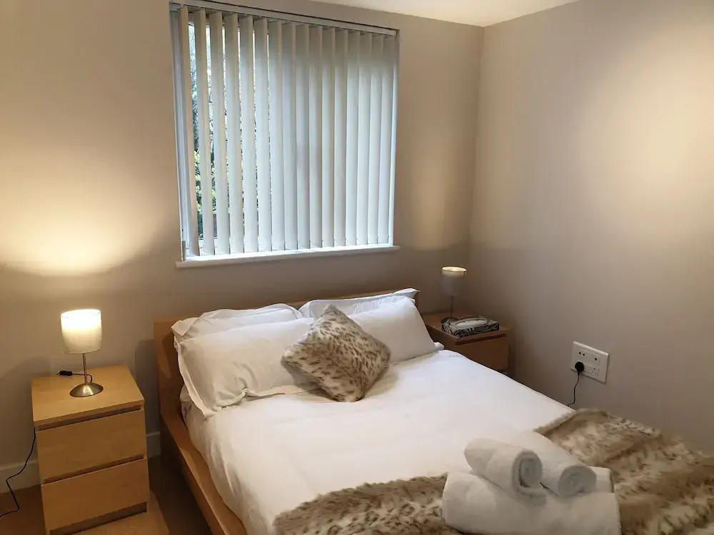 Birminghams Hidden Gem Emerald Apartment, Sleeps 4