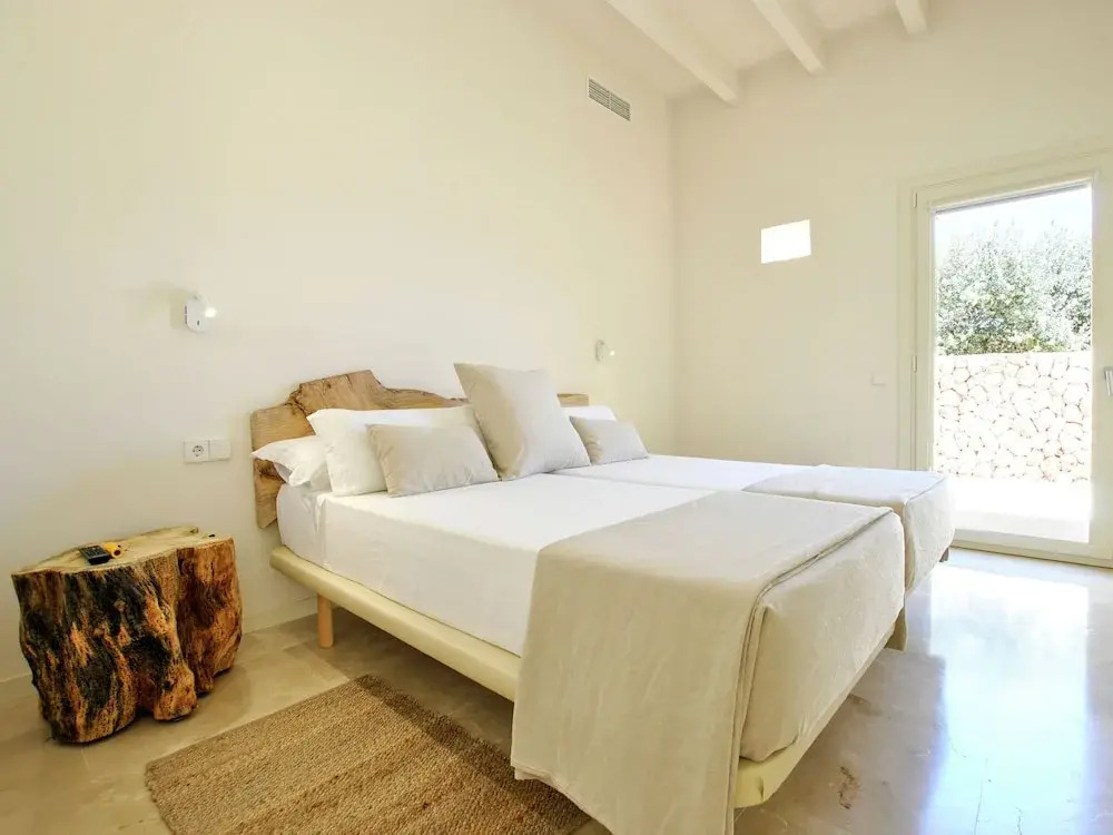 Mesmirizing Cottage in St Llorenç des Cardassar With Swimming Pool