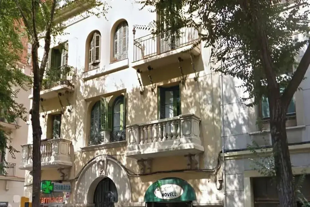 Barcelona Classic Eixample Apartments