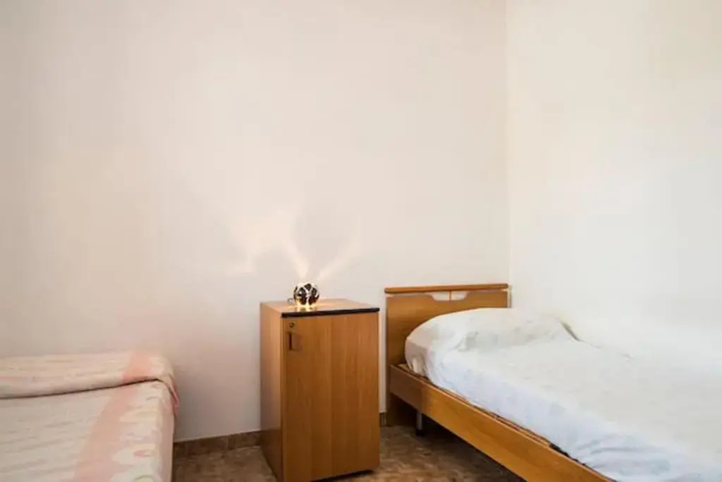 2 bedrooms house with enclosed garden and wifi at Santa Maria del Focallo