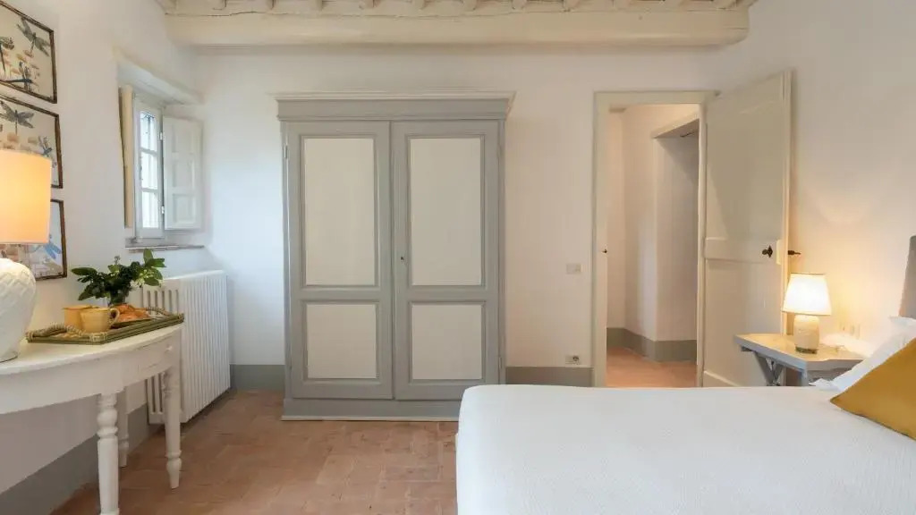 ANTICIANA 8, Emma Villas