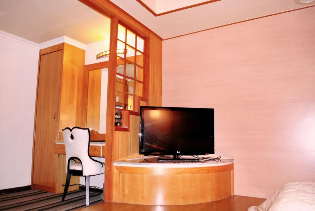 Ying Zhen Hotel