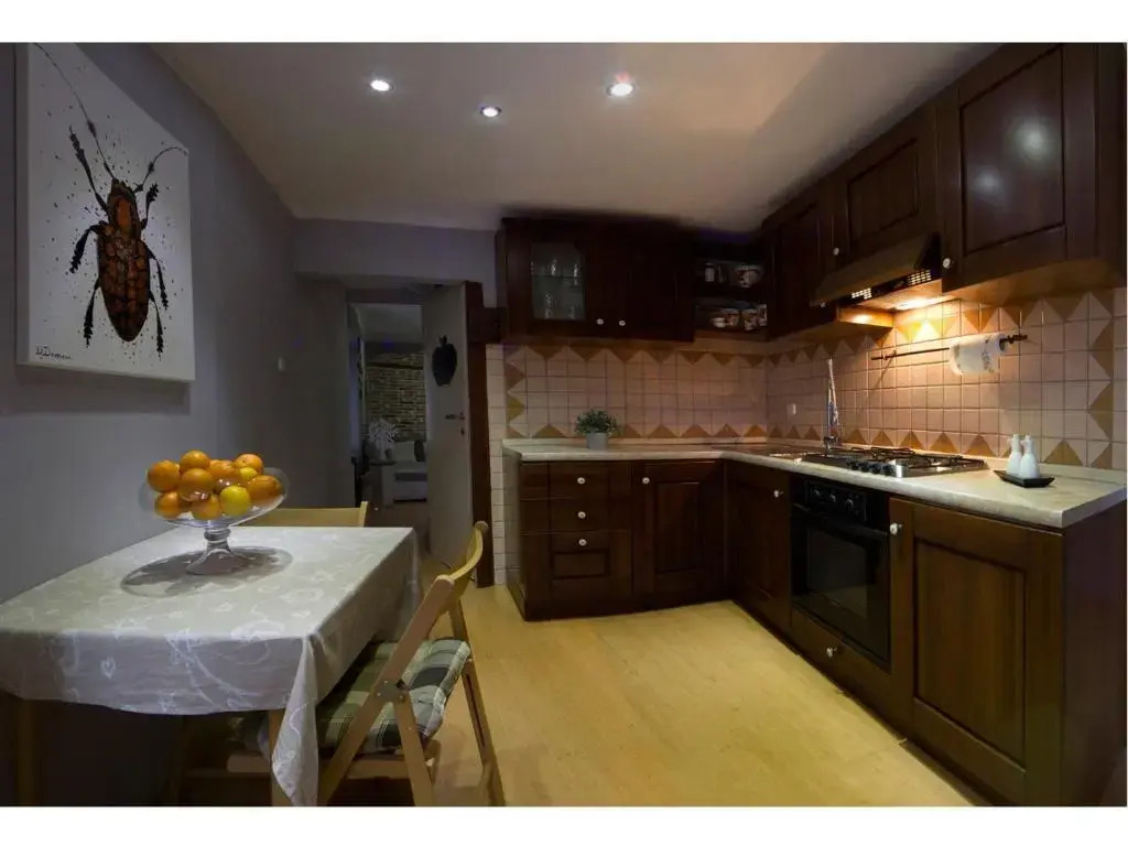 Old Town Art Apartment