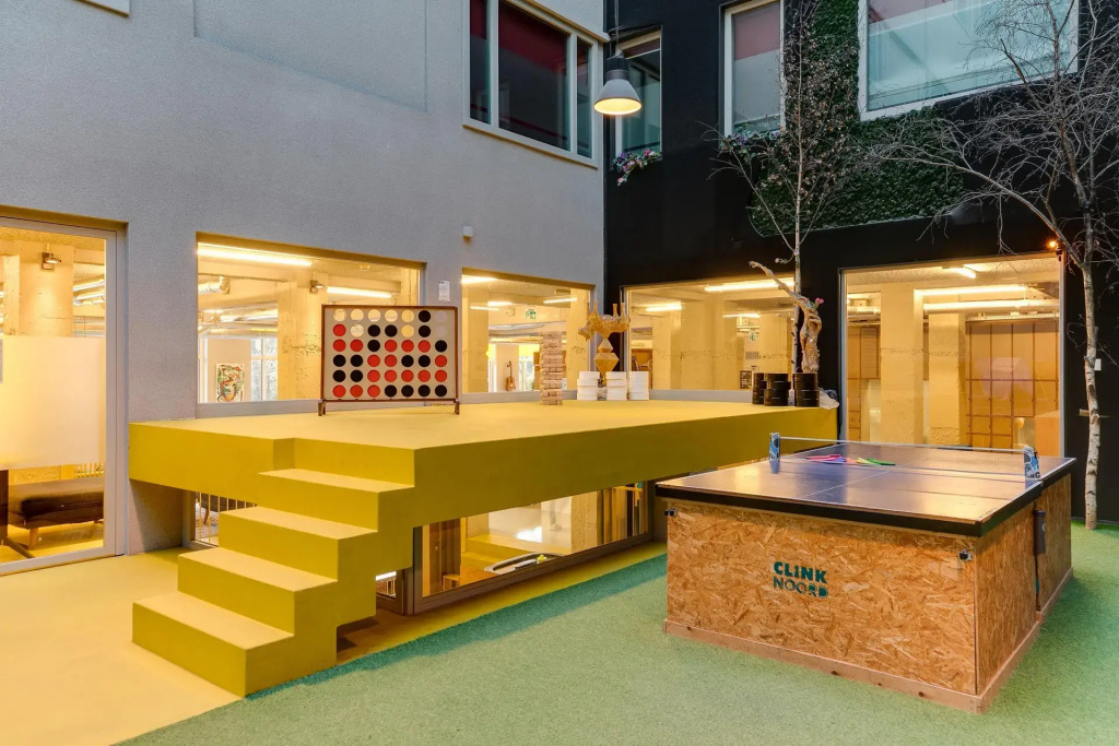 ClinkNOORD Hostel
