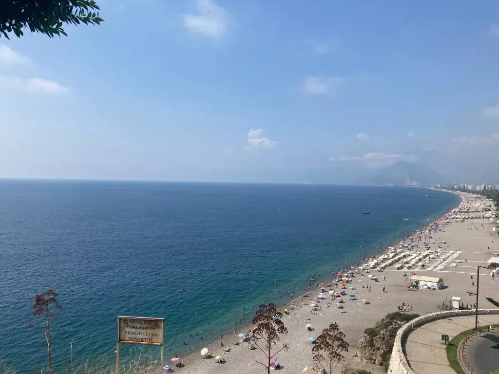 MOURAT Holiday Apartment Flat Furnished House Cheap Sleeping Rooms