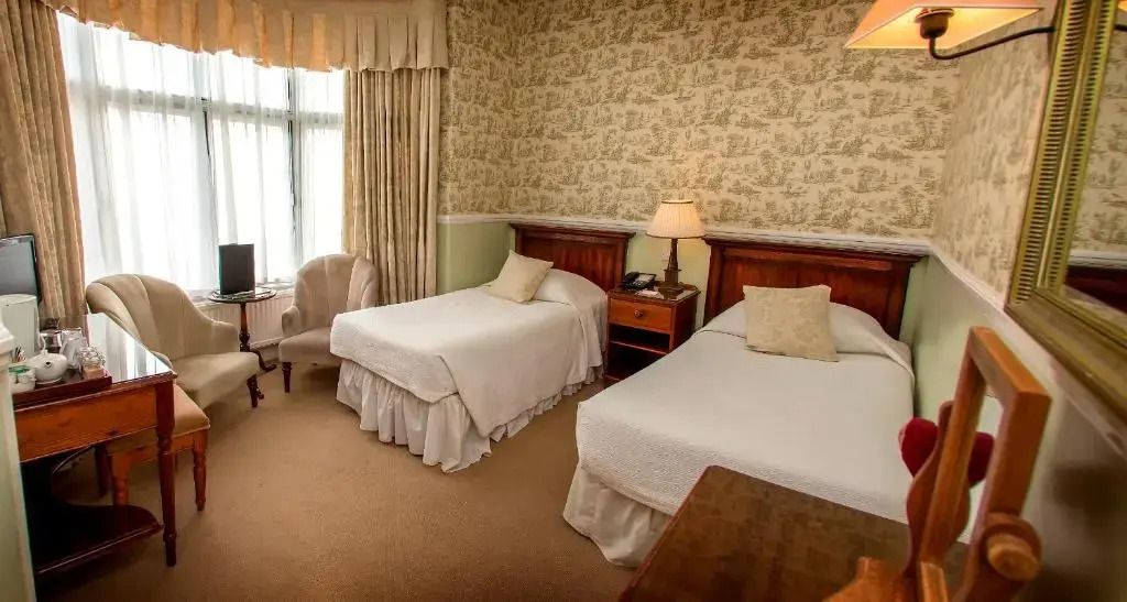 Dunoon Hotel