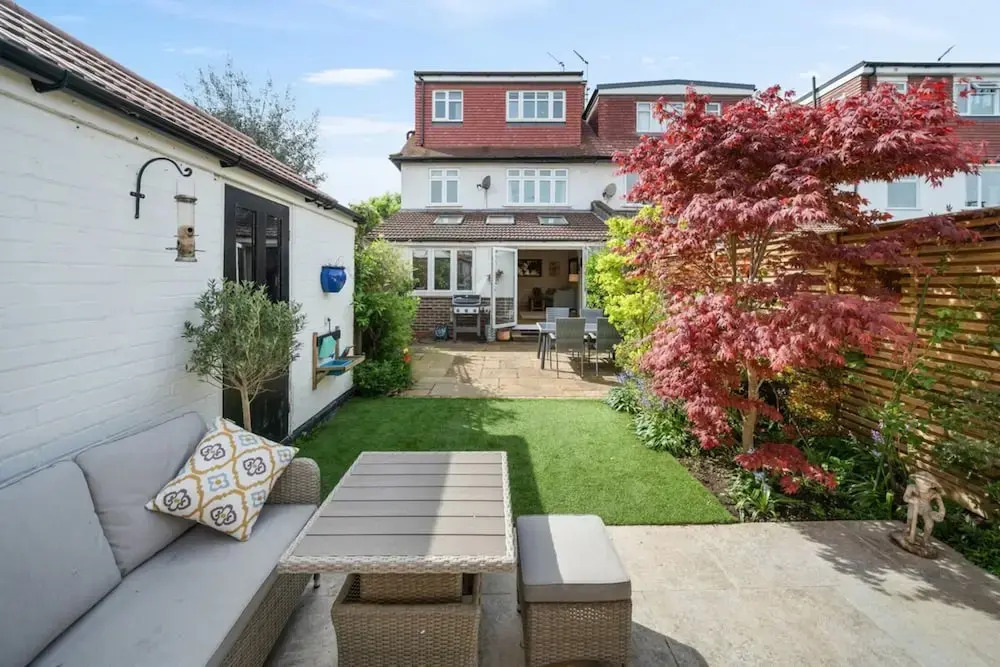 A Delightful 4-bedroom Home With a Private Garden