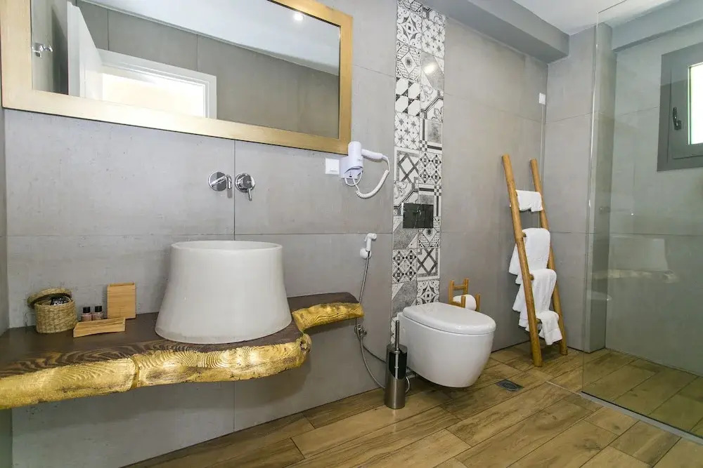 Golden Bay Suites & Maisonettes