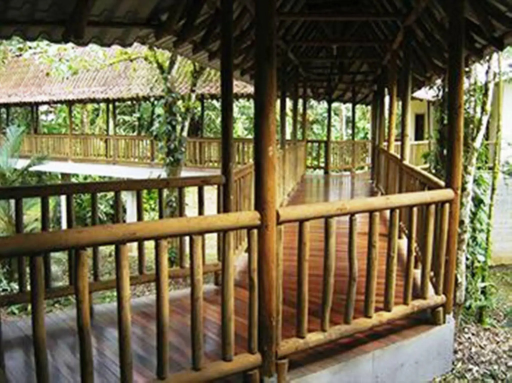 Hotel El Bambu
