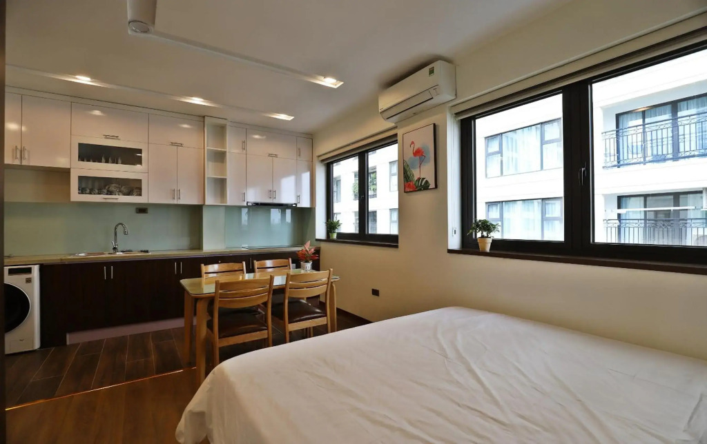 LUCK APART 05 - Tay Ho Hanoi Apartment