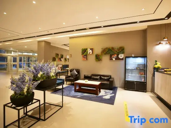 Homeinn Selected Hotel (Shenyang Changjiang North Street Beiling Park)