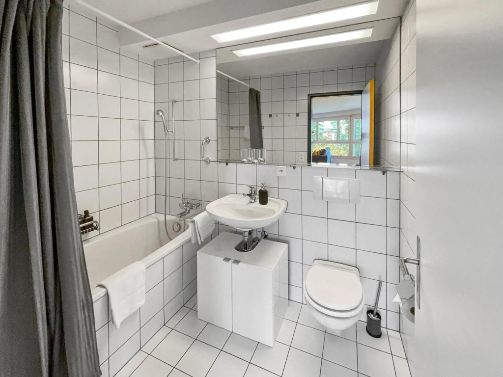 Zug Central Business Apartment