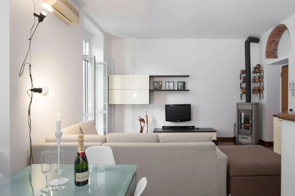 Suitelowcost - Cesare da Sesto