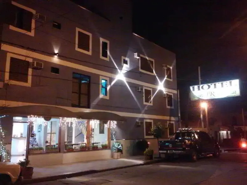 Hotel Iris