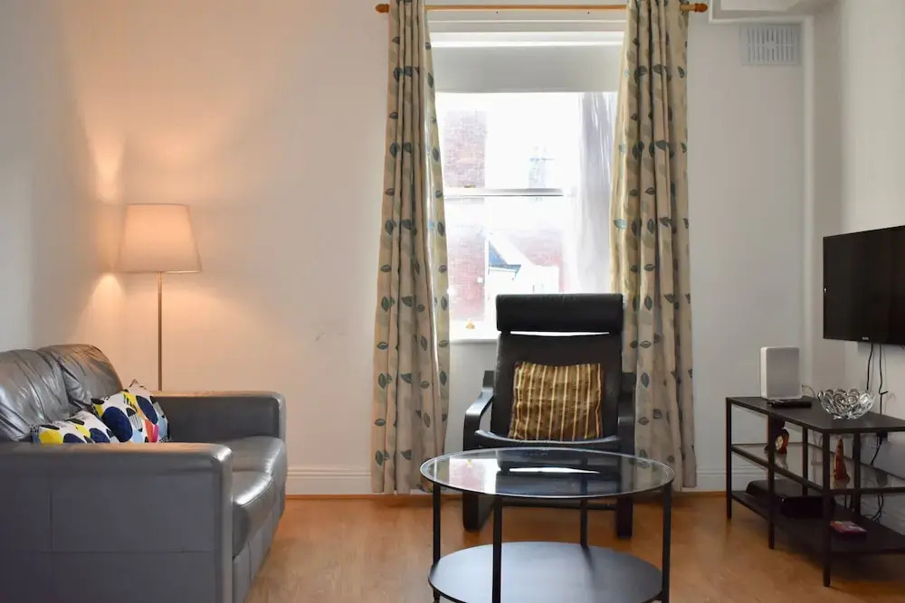 Bohemian 1 Bedroom Home in the City Centre