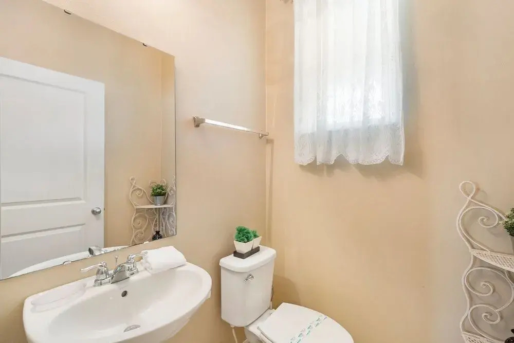 Compass Bay 3167