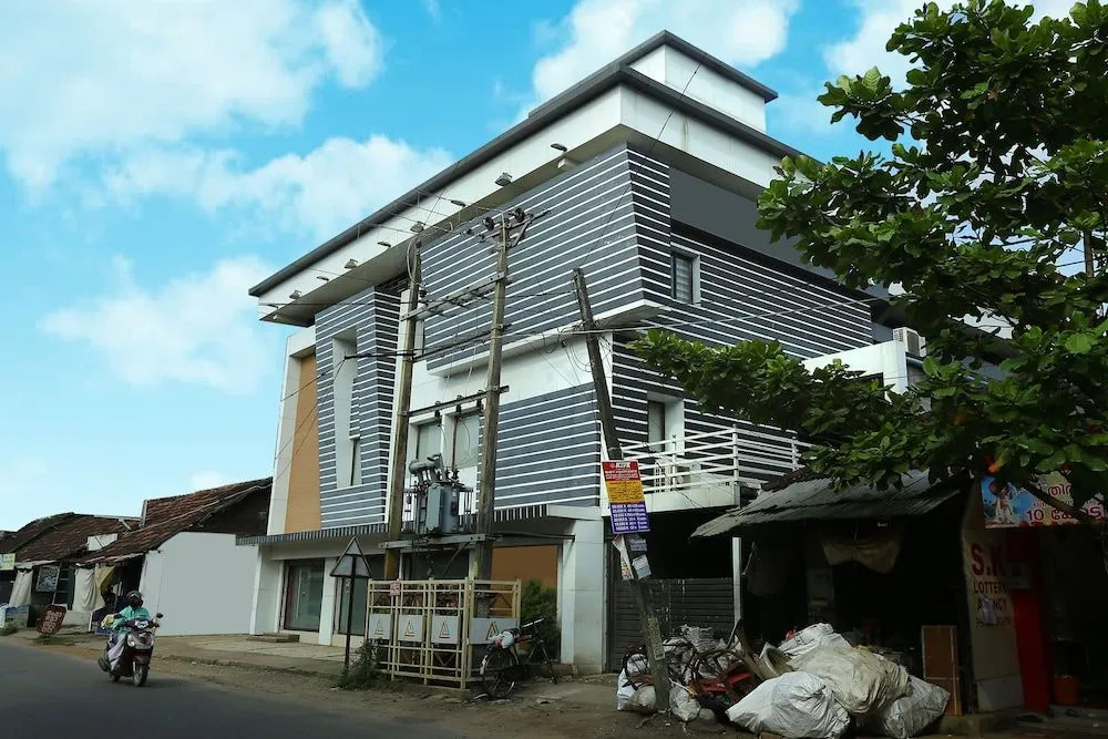 Hotel A J Park