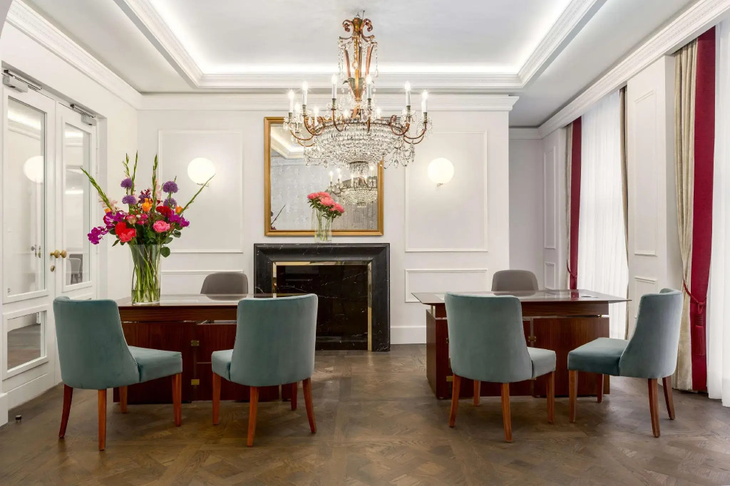Tivoli Doelen Amsterdam Hotel