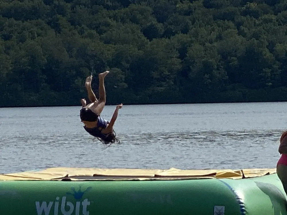 Pocono Retreat -1 Mile to Lake and Skiing